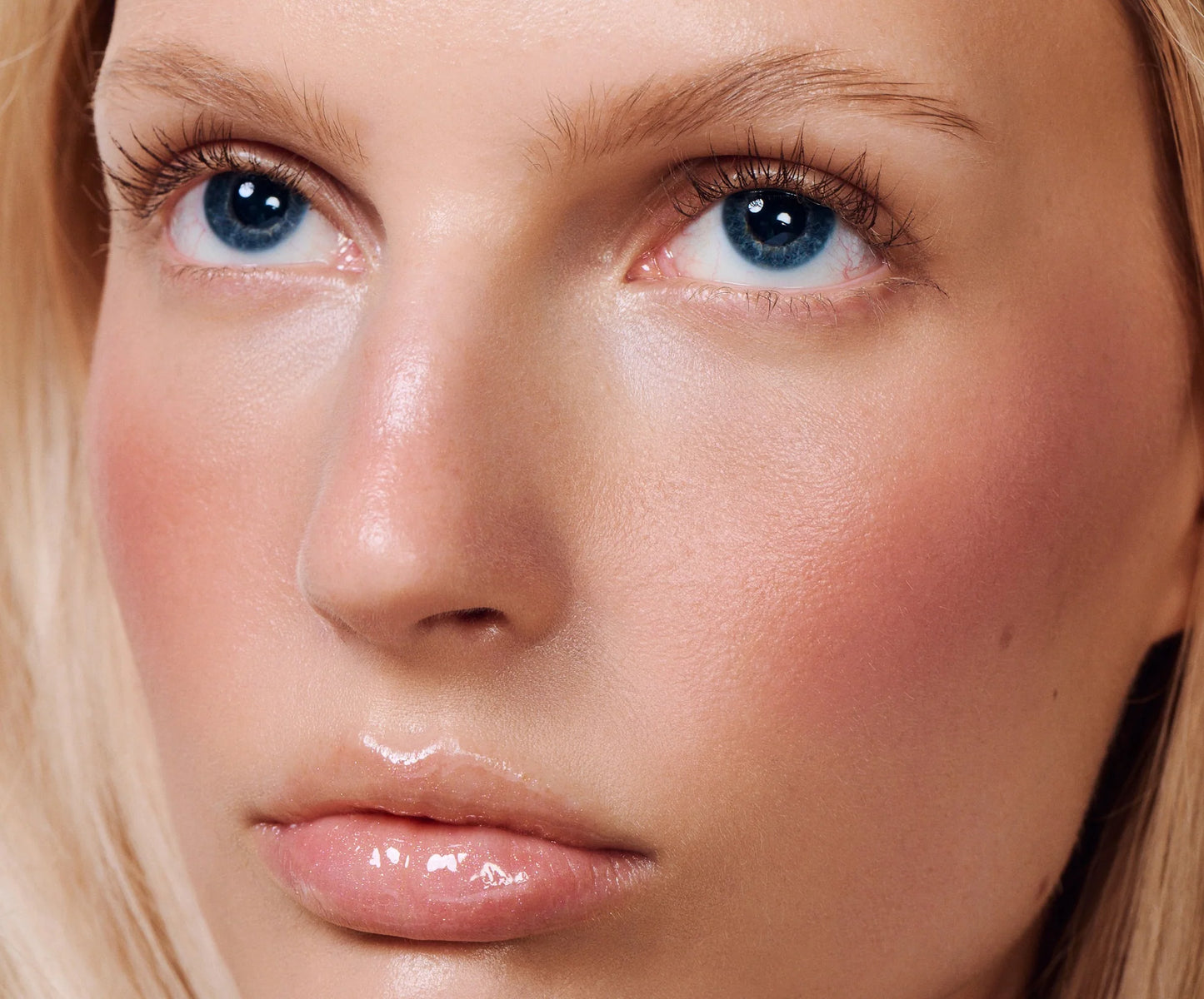 Pocket Blush Tan Line / Rhode