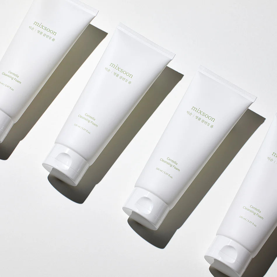 Centella Cleansing Foam / Mixsoon
